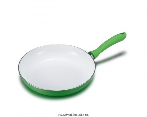 Water base PTFE coating applied fry pan